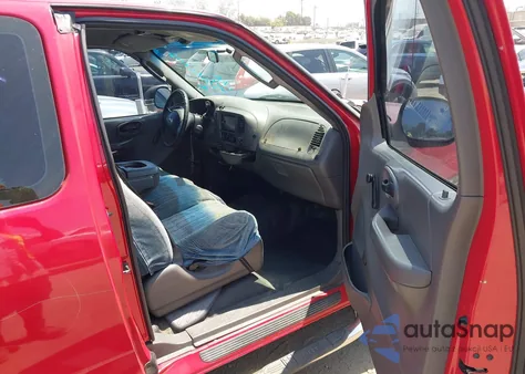 2003 Ford F-150 Xl/Xlt z USA, uszkodzony, nr VIN 1FTRX17273NA42737